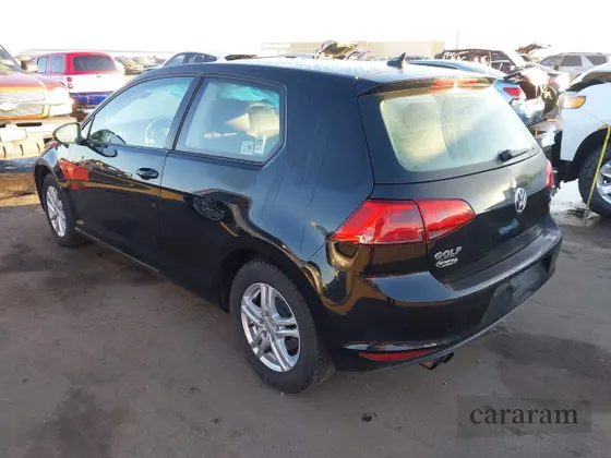2015 Volkswagen Golf TSI S