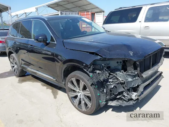 2024 Volvo XC90 Plus Bright Theme