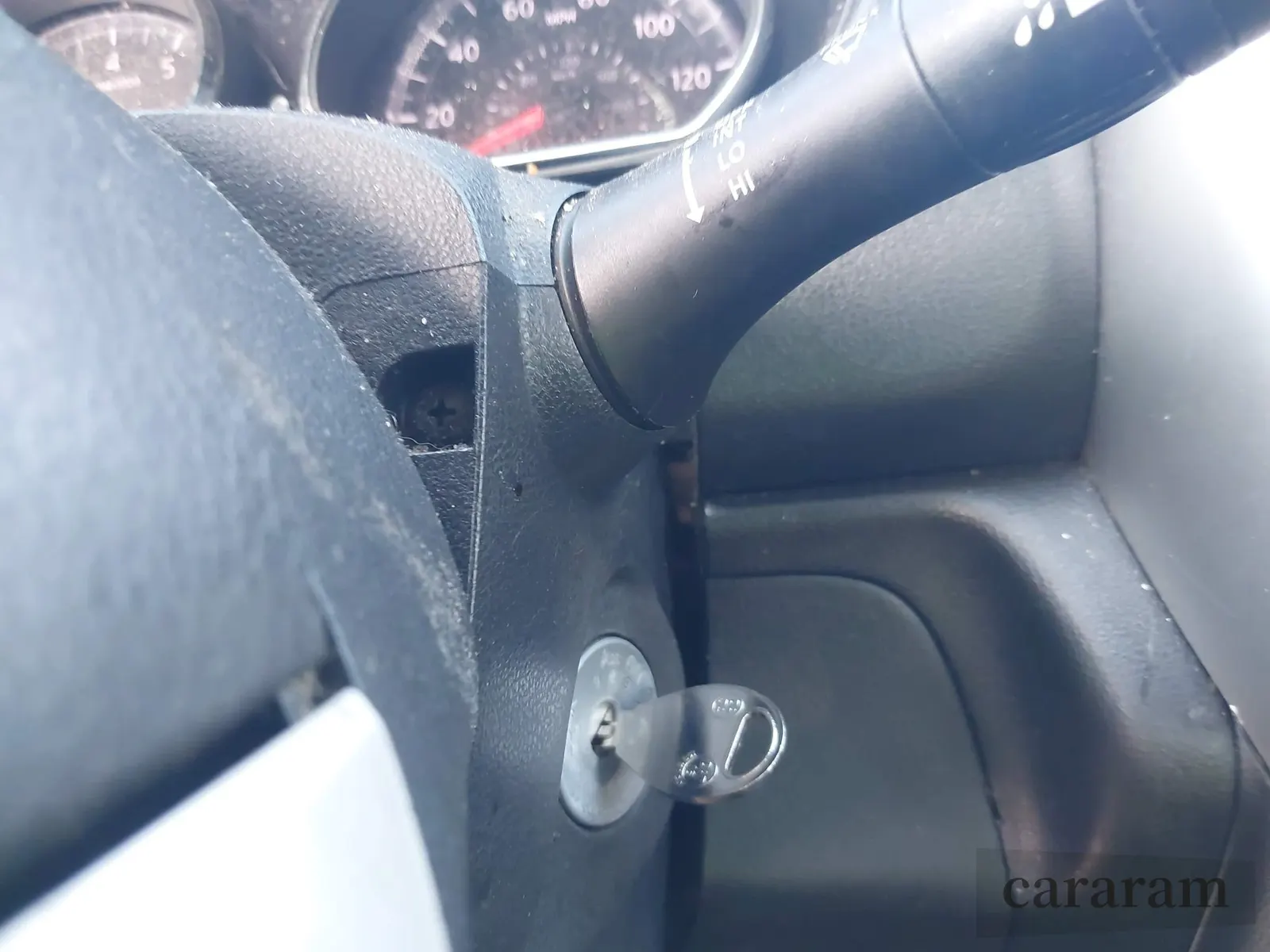 2016 Nissan Versa SV