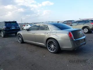 2014 Chrysler 300 C