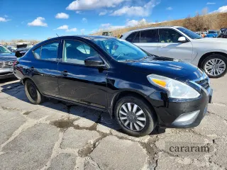 2016 Nissan Versa SV