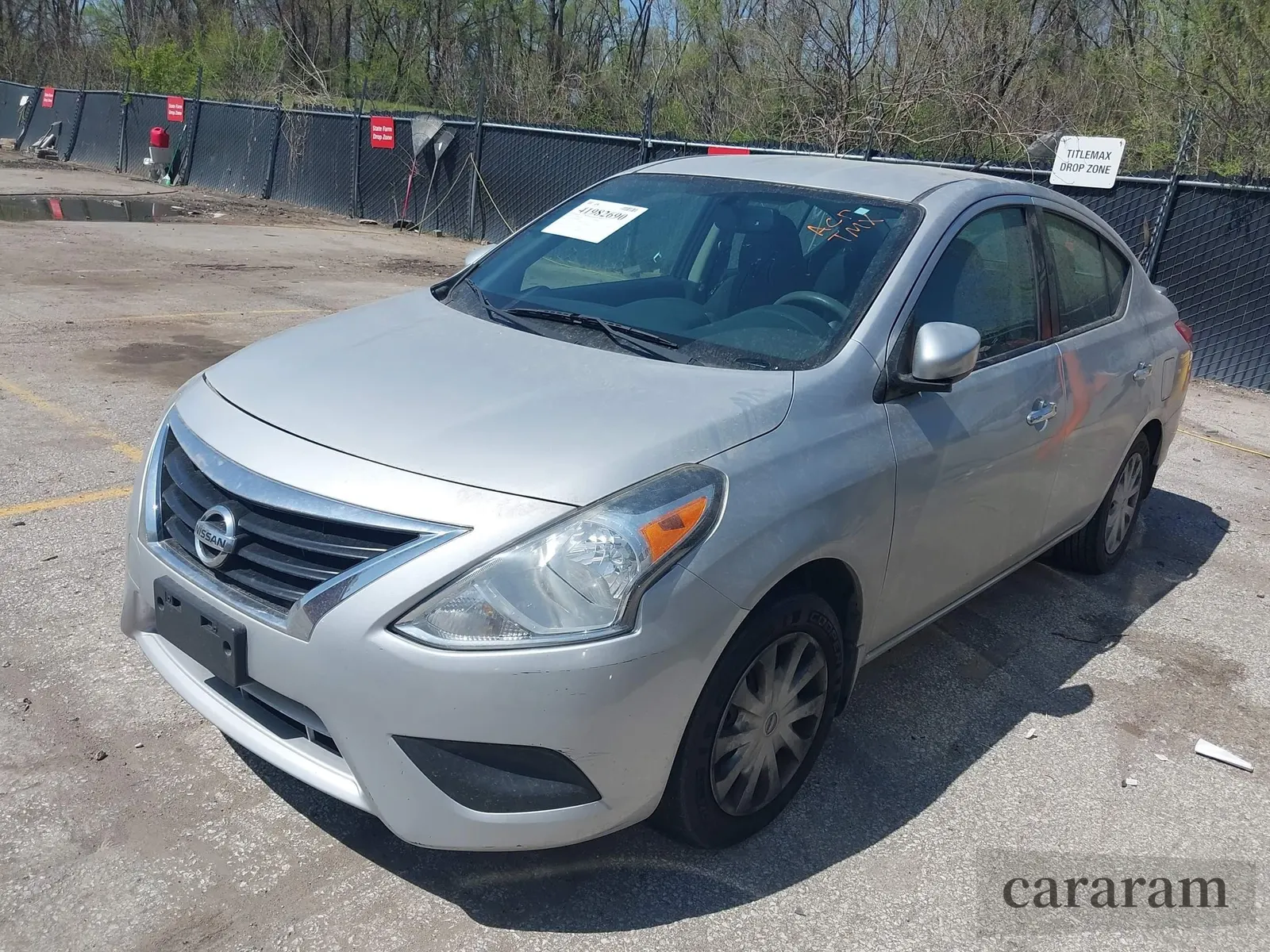 2015 Nissan Versa SV