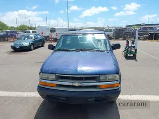 2000 Chevrolet S-10