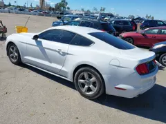 2016 Ford Mustang V6