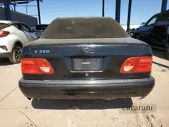 1999 Mercedes-Benz E 320