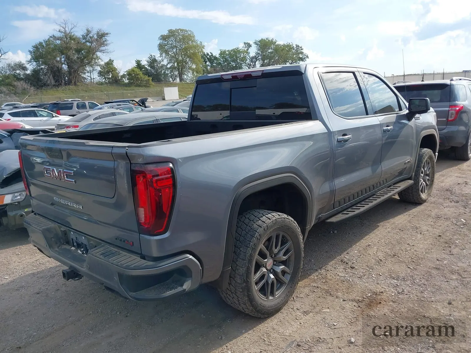2022 GMC Sierra 1500 AT4