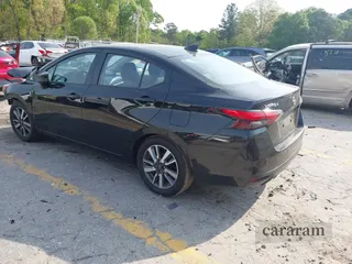 2023 Nissan Versa SV