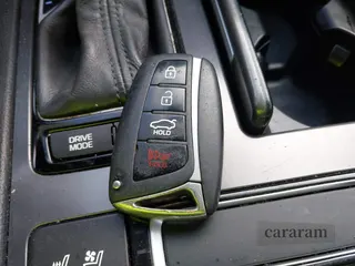 2016 Hyundai Genesis