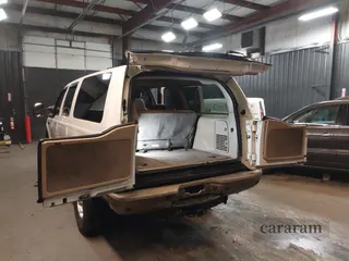 2004 Ford Excursion Eddie Bauer