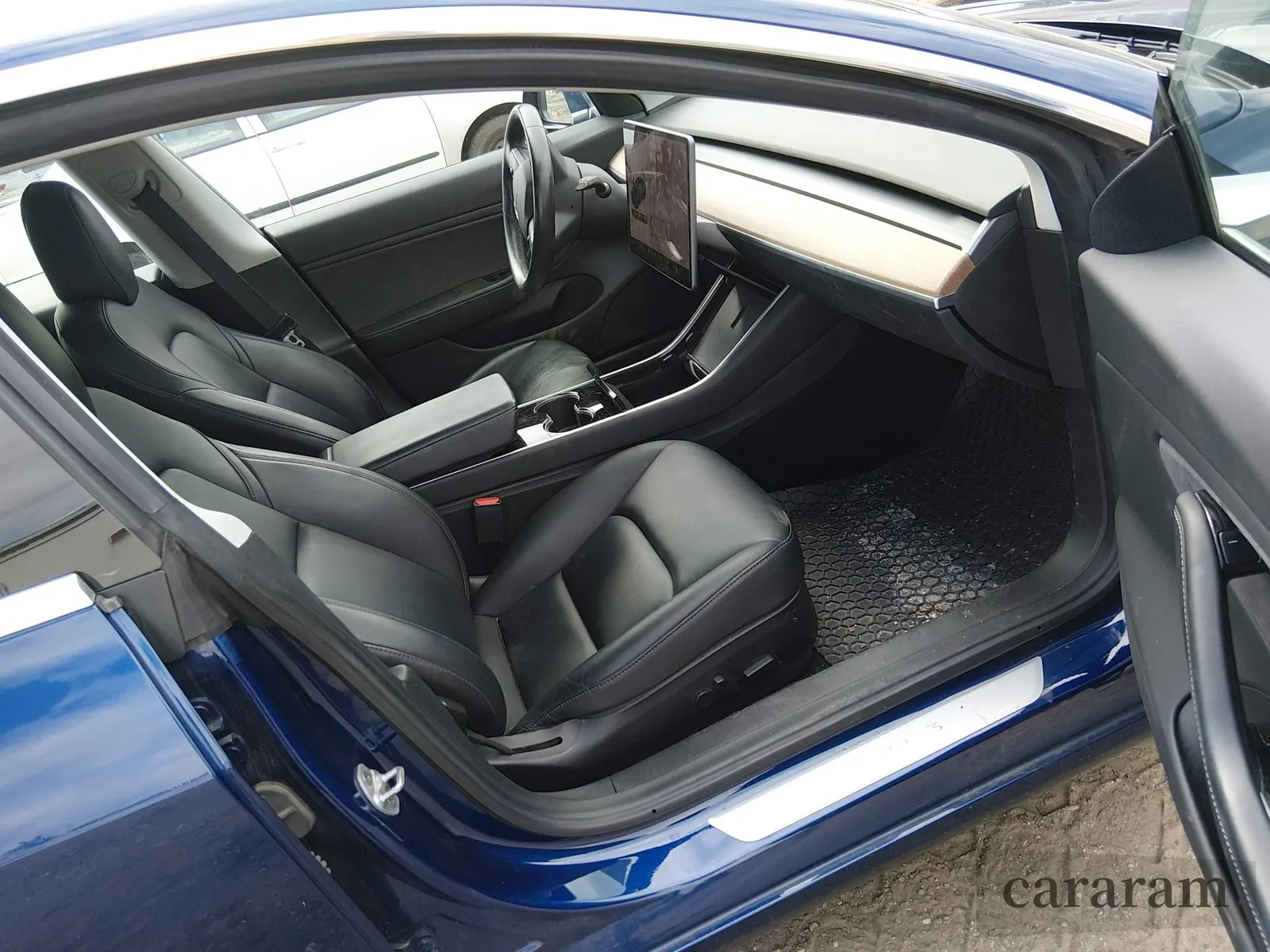 2019 Tesla Model 3 Mid Range
