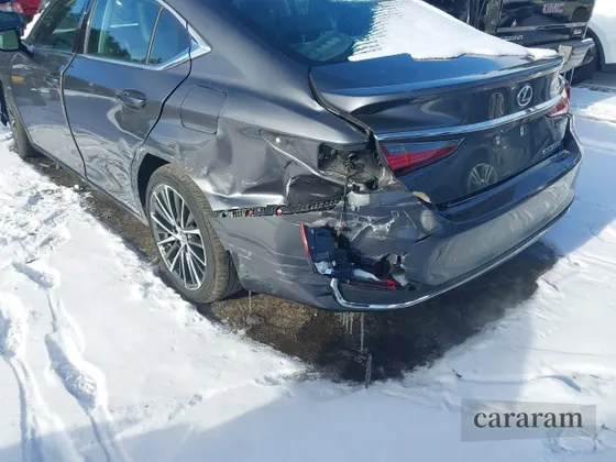 2022 Lexus ES 300h