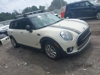 2017 MINI Clubman Cooper