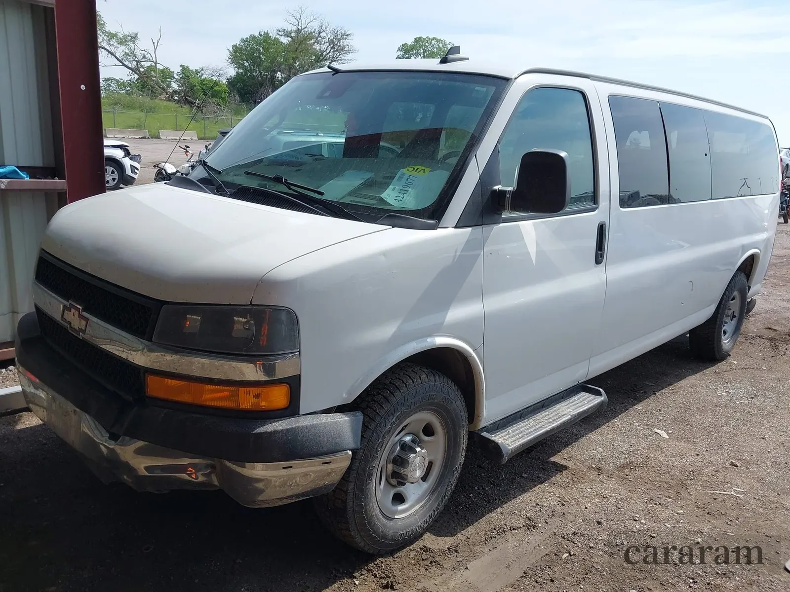 2019 Chevrolet Express Passenger LT