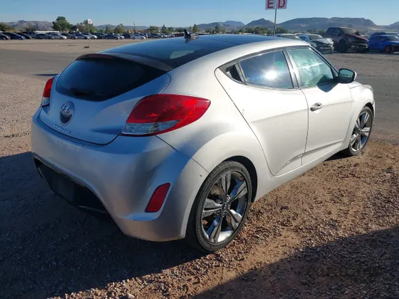 2017 Hyundai Veloster Value Edition