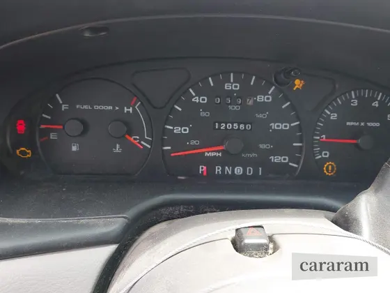 2000 Ford Taurus SE