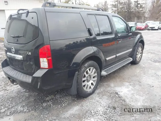 2012 Nissan Pathfinder SV