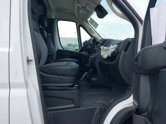 2025 Ram ProMaster Cargo Tradesman