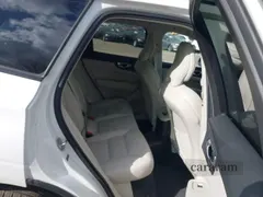 2024 Volvo XC60 Plus Dark Theme