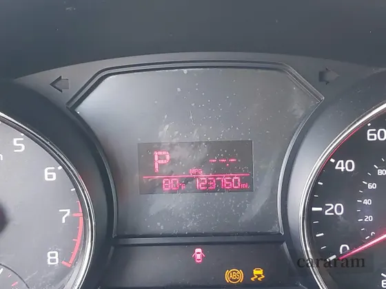 2016 Kia Sedona LX