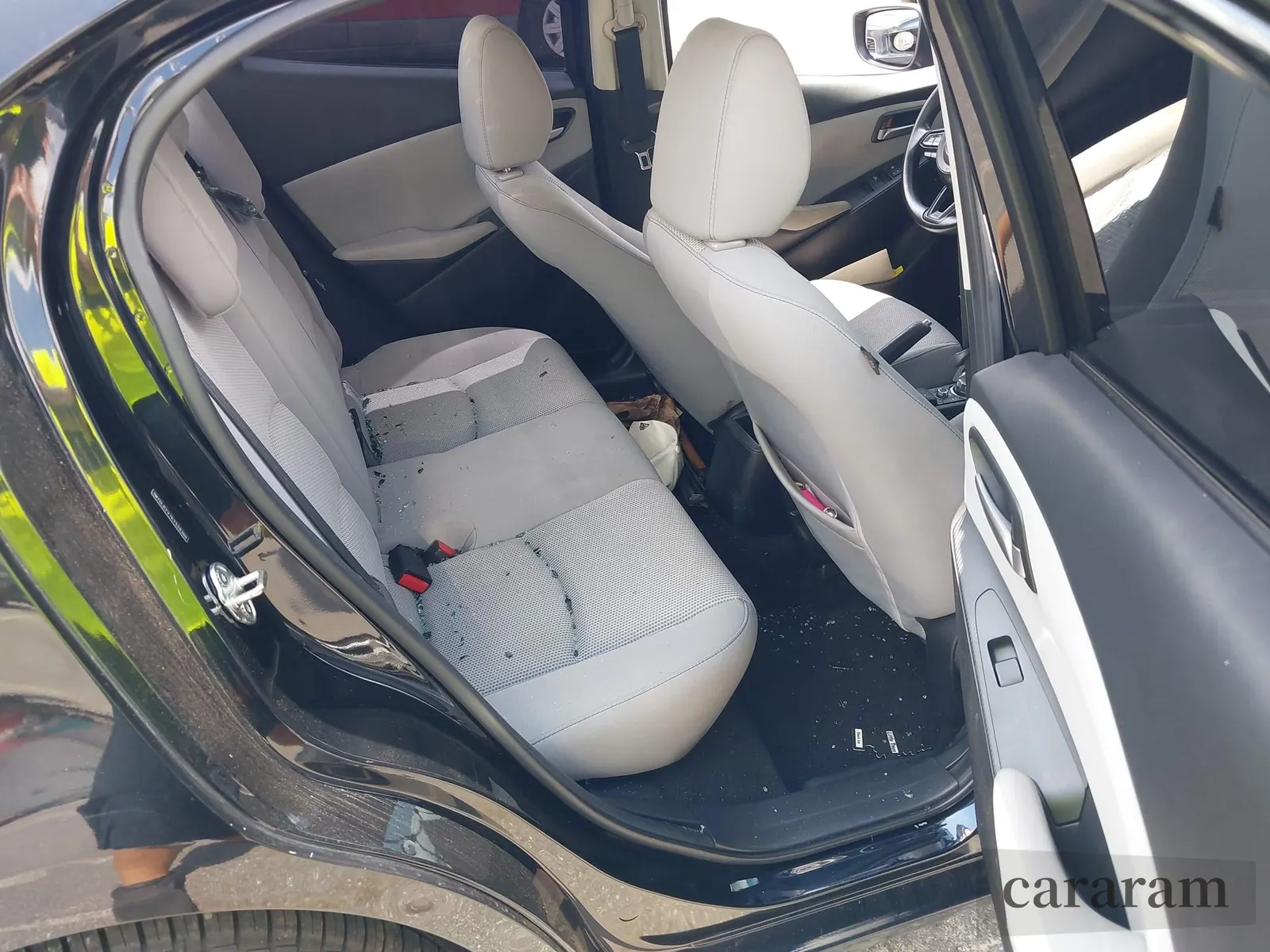 2019 Toyota Yaris L