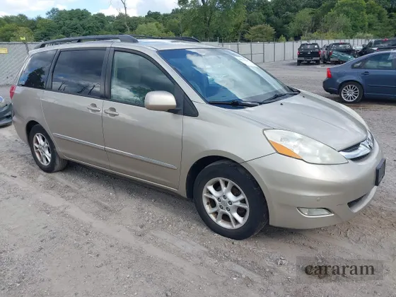 2006 Toyota Sienna XLE