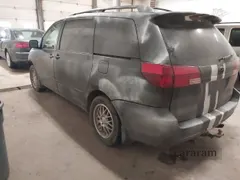 2005 Toyota Sienna XLE Limited