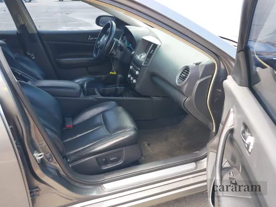 2014 Nissan Maxima S