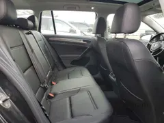 2017 Volkswagen Golf S