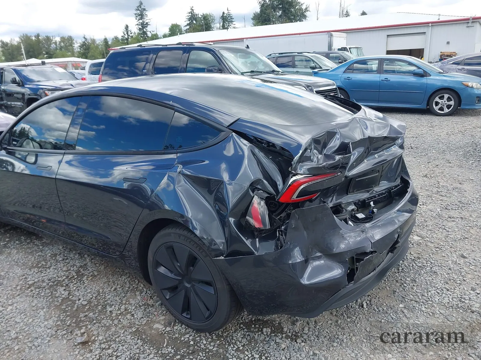 2025 Tesla Model 3 Long Range