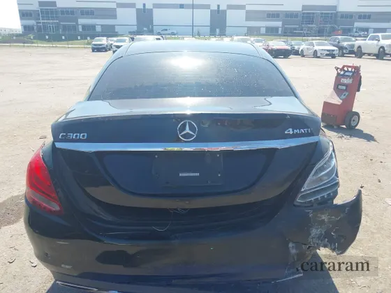 2015 Mercedes-Benz C 300 Sport