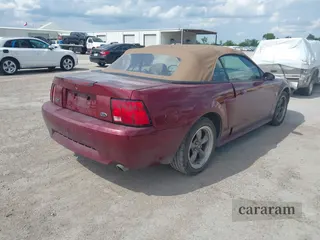 2004 Ford Mustang GT Deluxe