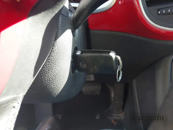 2013 Volkswagen Beetle