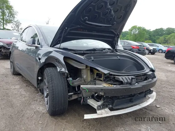 2019 Tesla Model 3 Mid Range