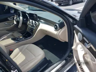 2020 Mercedes-Benz C 300