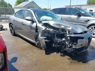 2017 Alfa Romeo Giulia Ti