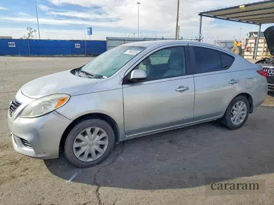 2012 Nissan Versa SL