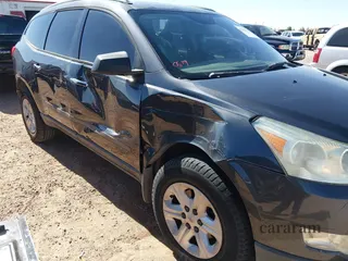 2011 Chevrolet Traverse LS