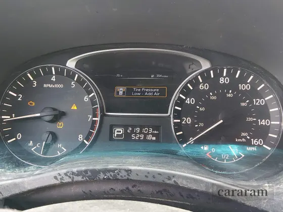 2015 Nissan Pathfinder SV