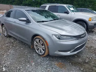 2016 Chrysler 200 Limited