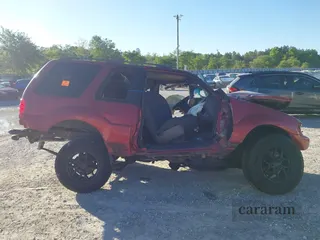 2001 Ford Explorer Sport