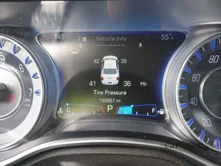 2016 Chrysler 300 Limited