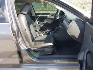 2012 Volkswagen Passat SE