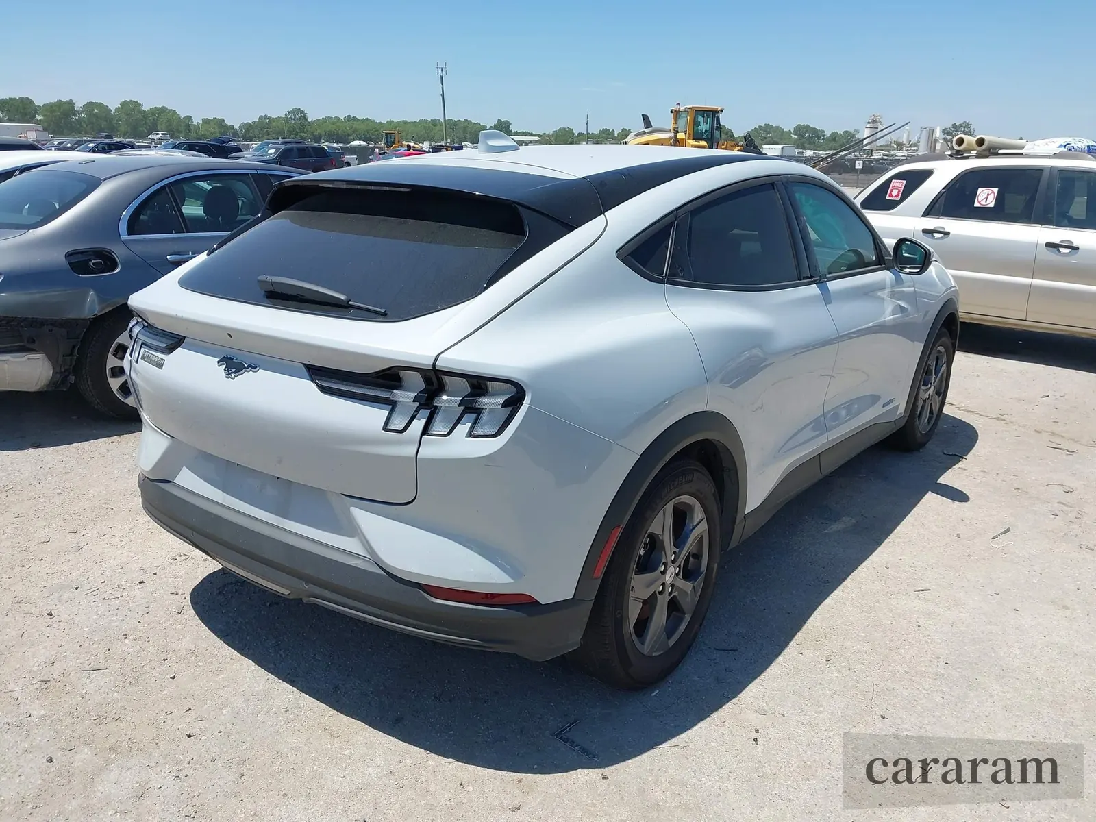 2022 Ford Mustang Mach-E Select