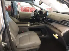 2023 Toyota Sienna Limited