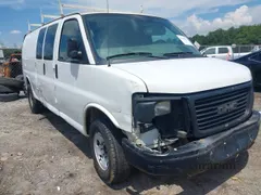 2013 GMC Savana Cargo