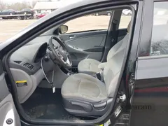 2012 Hyundai Accent SE