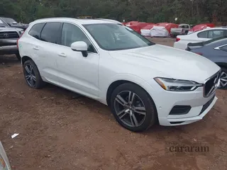 2018 Volvo XC60 Momentum