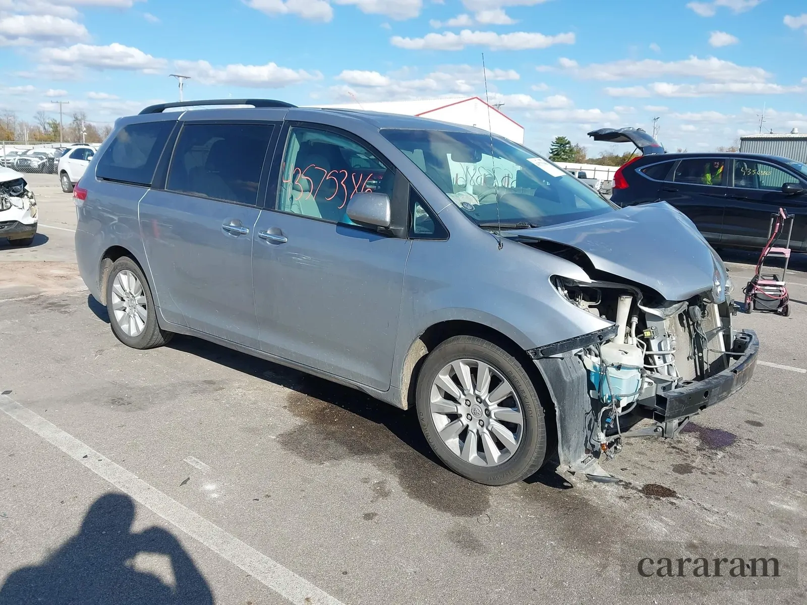 2013 Toyota Sienna XLE
