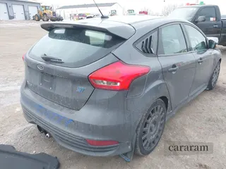 2017 Ford Focus ST