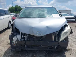 2012 Toyota Sienna